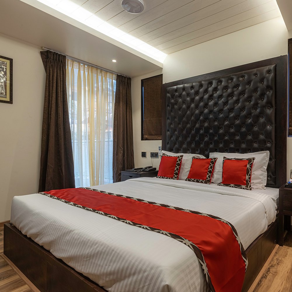 divan_goa3