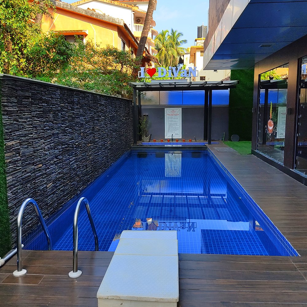 divan_goa5