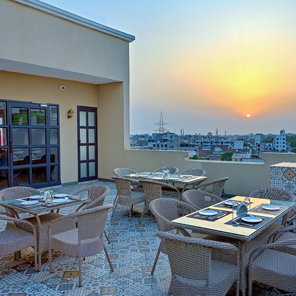 Regalia_Grand5