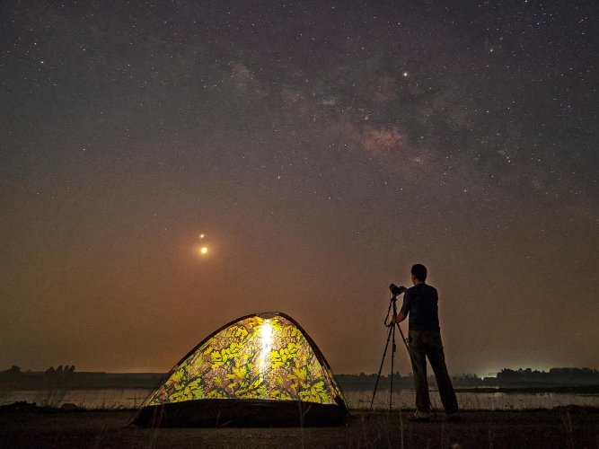Stargazing and Sundowners